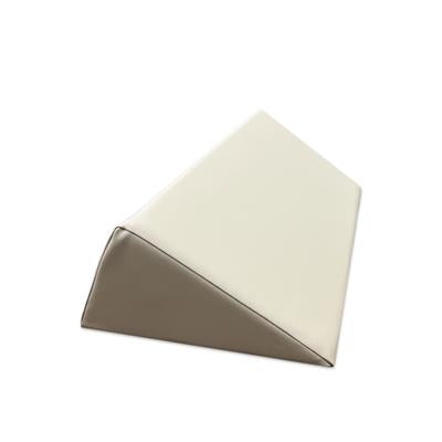 TRIANGULAR BACKREST CUSHION